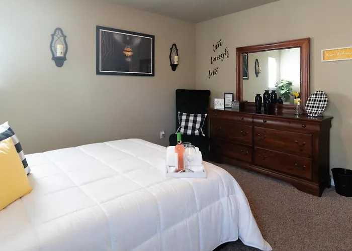 Guest house Private At Texas With Hot Tub
