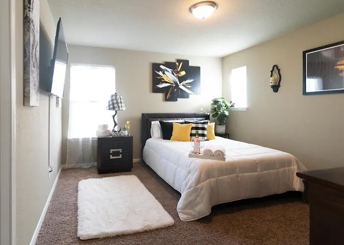 Private At Texas With Hot Tub Guest house
