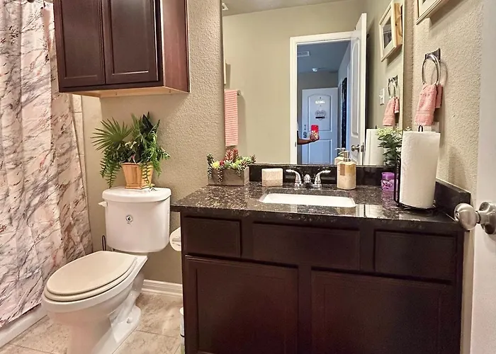 Guest house Private At Texas With Hot Tub Killeen